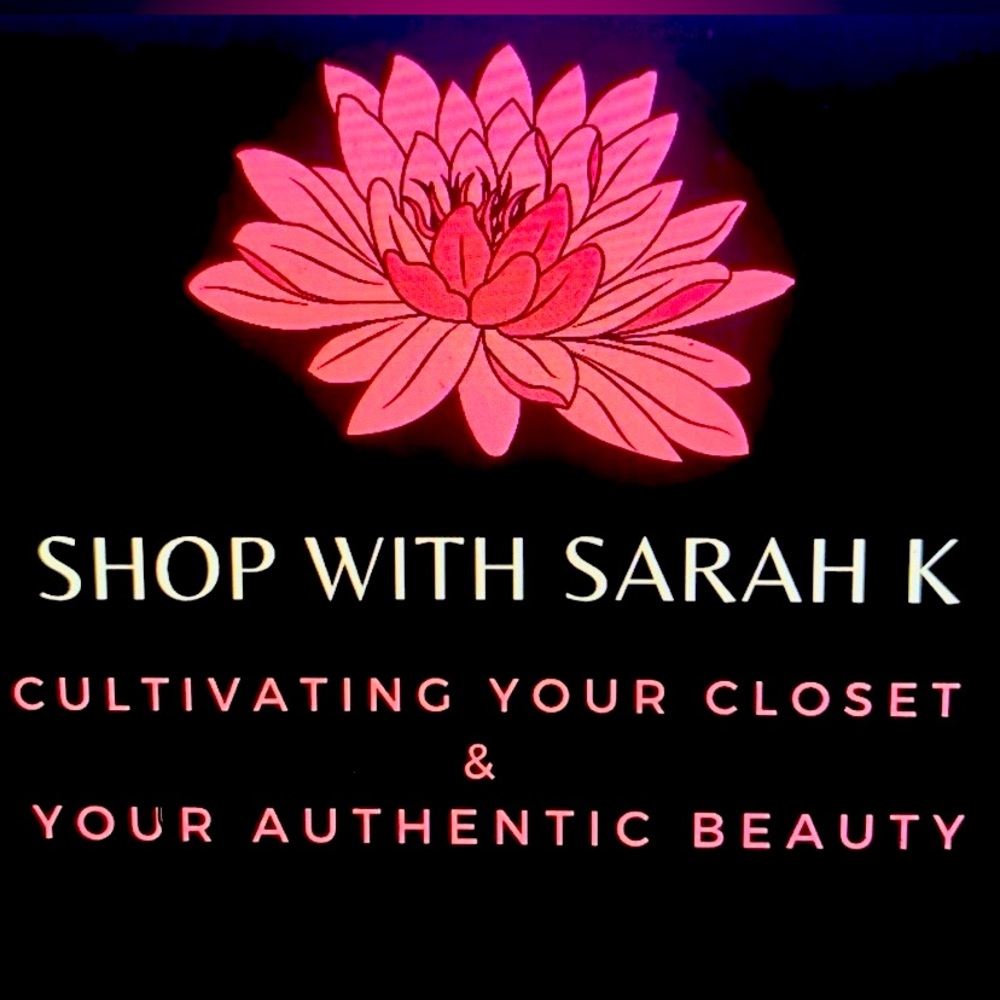 Live now! Weekly show - Saturday mornings! Designer & lux bags and more!